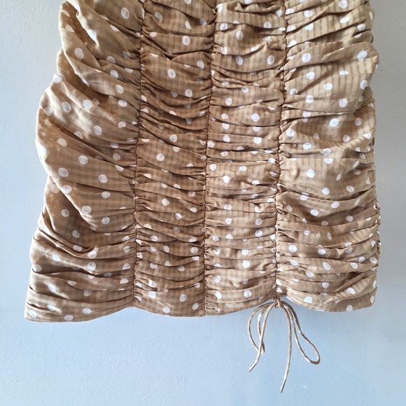 Finders Keepers Rosie Tan Polka Dot Ruched Fitted Feminine Mini Dress Size Small - Picture 10 of 16